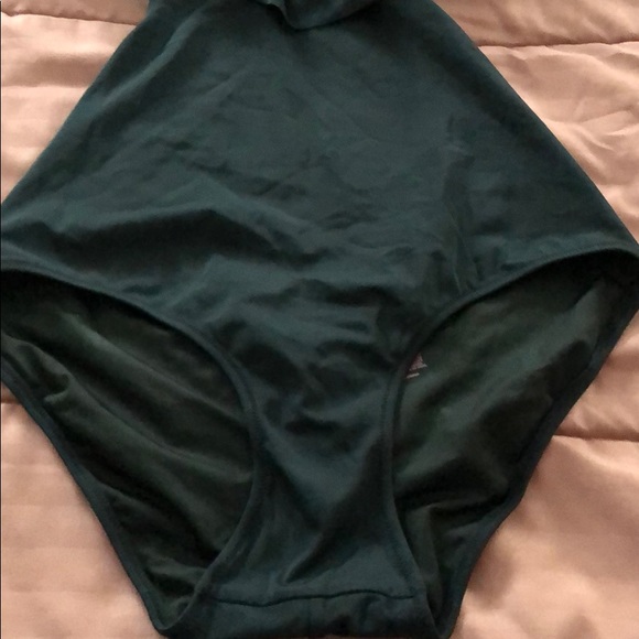 VS black one piece bathing suit! - Picture 7 of 7